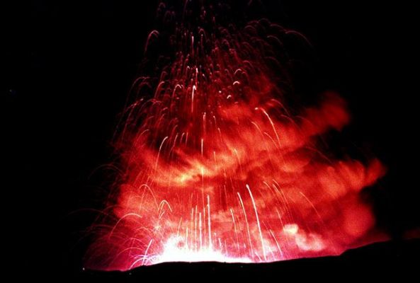 Recorded on Popocatepetl's crater glow